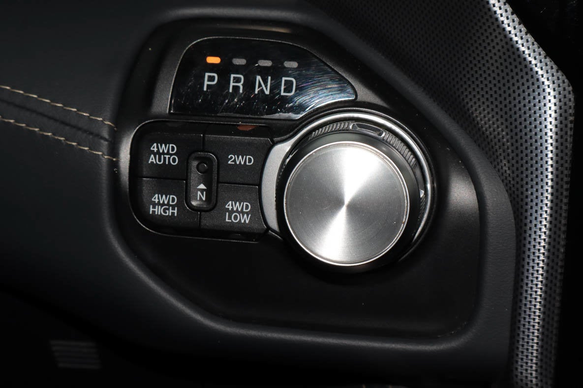 2020 RAM 1500 Limited 4x4 Crew Cab 5'7 Box