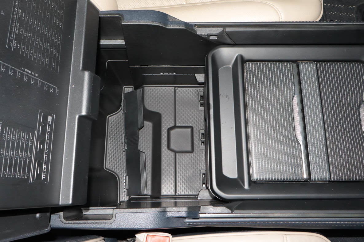 2020 RAM 1500 Limited 4x4 Crew Cab 5'7 Box
