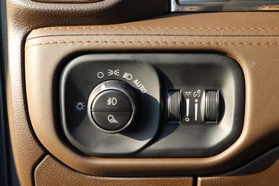 2026 RAM 1500 Longhorn 4x4 Crew Cab 5'7 Box