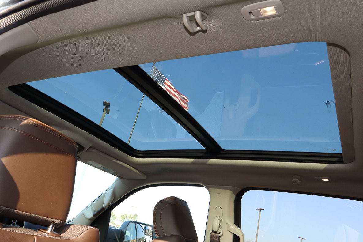 2026 RAM 1500 Longhorn 4x4 Crew Cab 5'7 Box