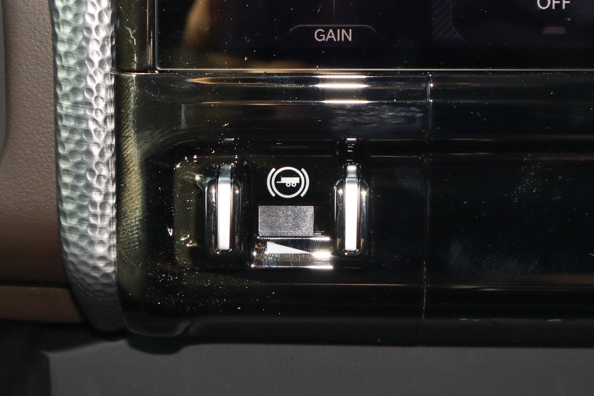 2026 RAM 1500 Longhorn 4x4 Crew Cab 5'7 Box