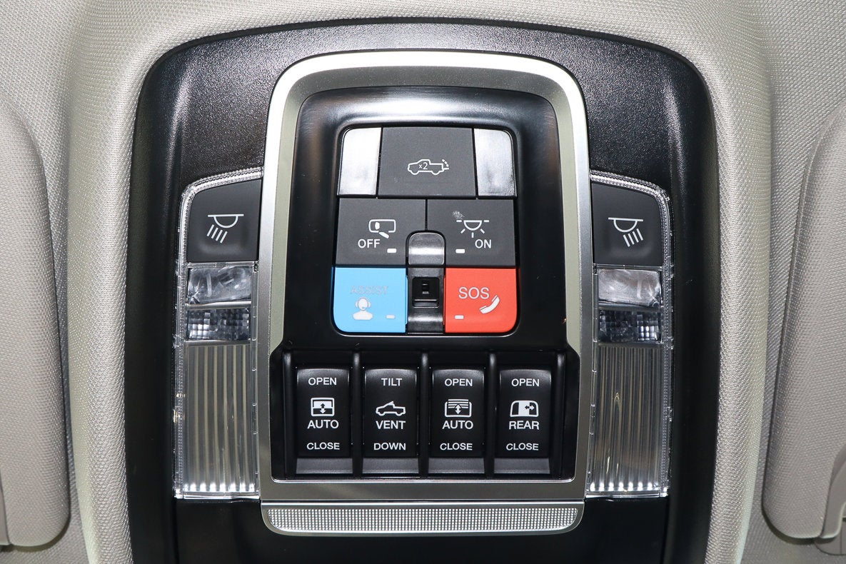 2026 RAM 1500 Longhorn 4x4 Crew Cab 5'7 Box