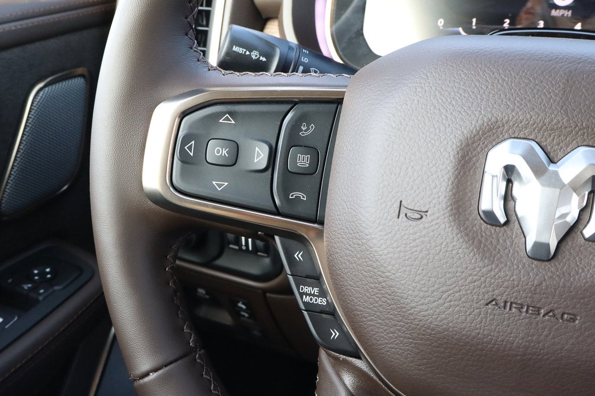 2026 RAM 1500 Longhorn 4x4 Crew Cab 5'7 Box