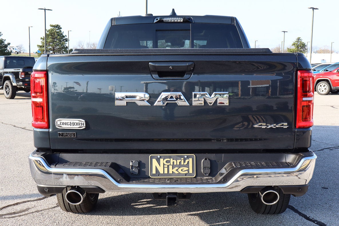 2026 RAM 1500 Longhorn 4x4 Crew Cab 5'7 Box