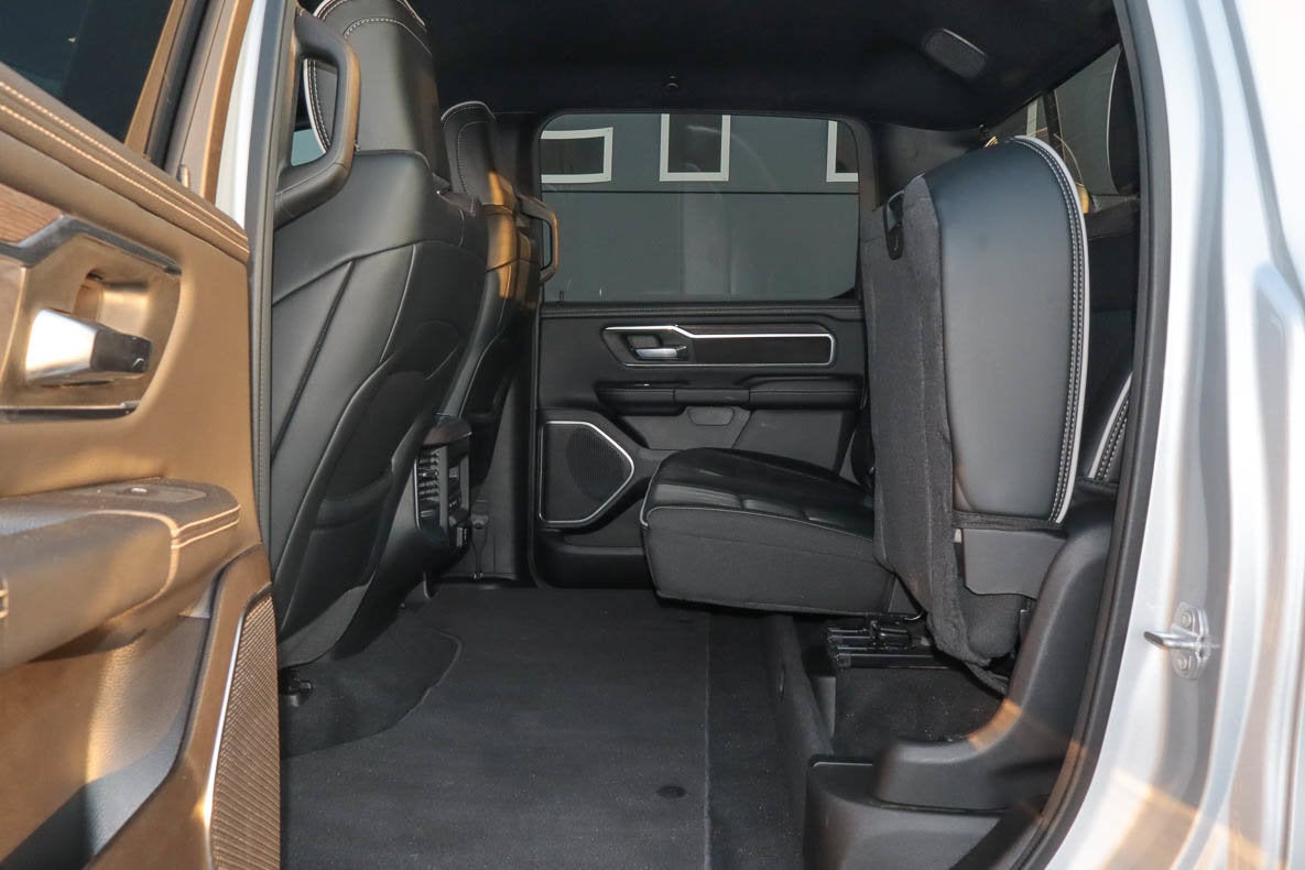 2026 RAM 1500 Laramie 4x4 Crew Cab 5'7 Box
