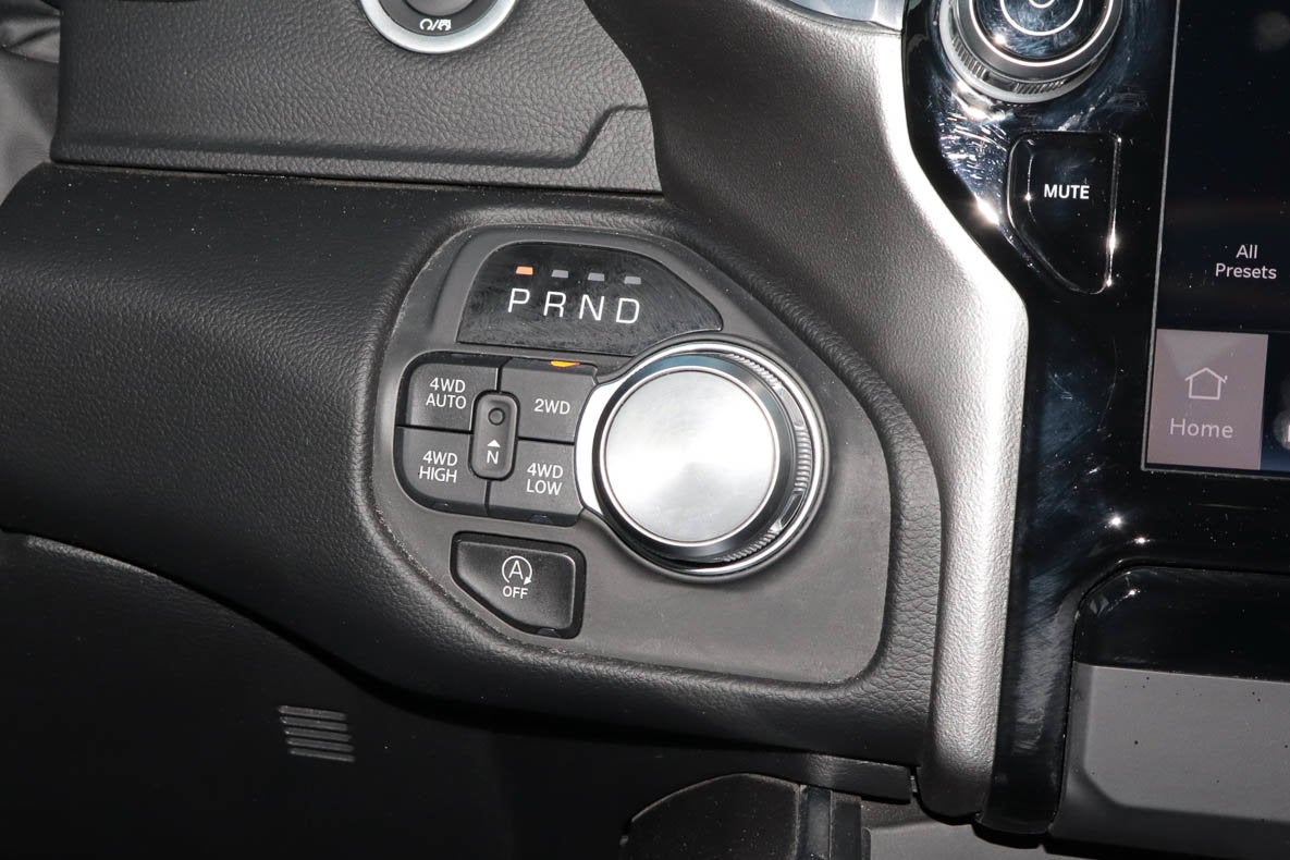 2026 RAM 1500 Laramie 4x4 Crew Cab 5'7 Box