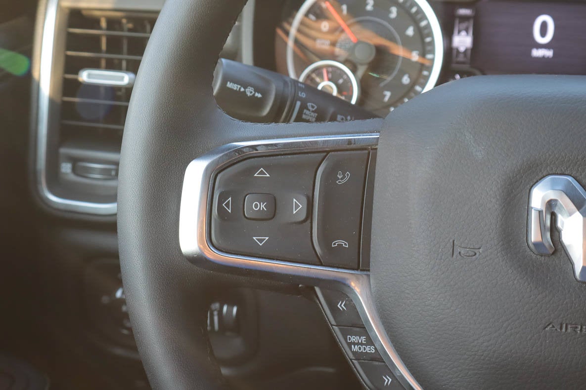2026 RAM 1500 Laramie 4x4 Crew Cab 5'7 Box