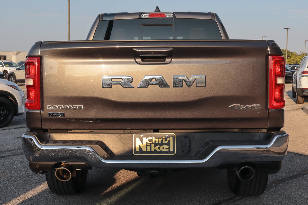 2026 RAM 1500 Laramie 4x4 Crew Cab 5'7 Box