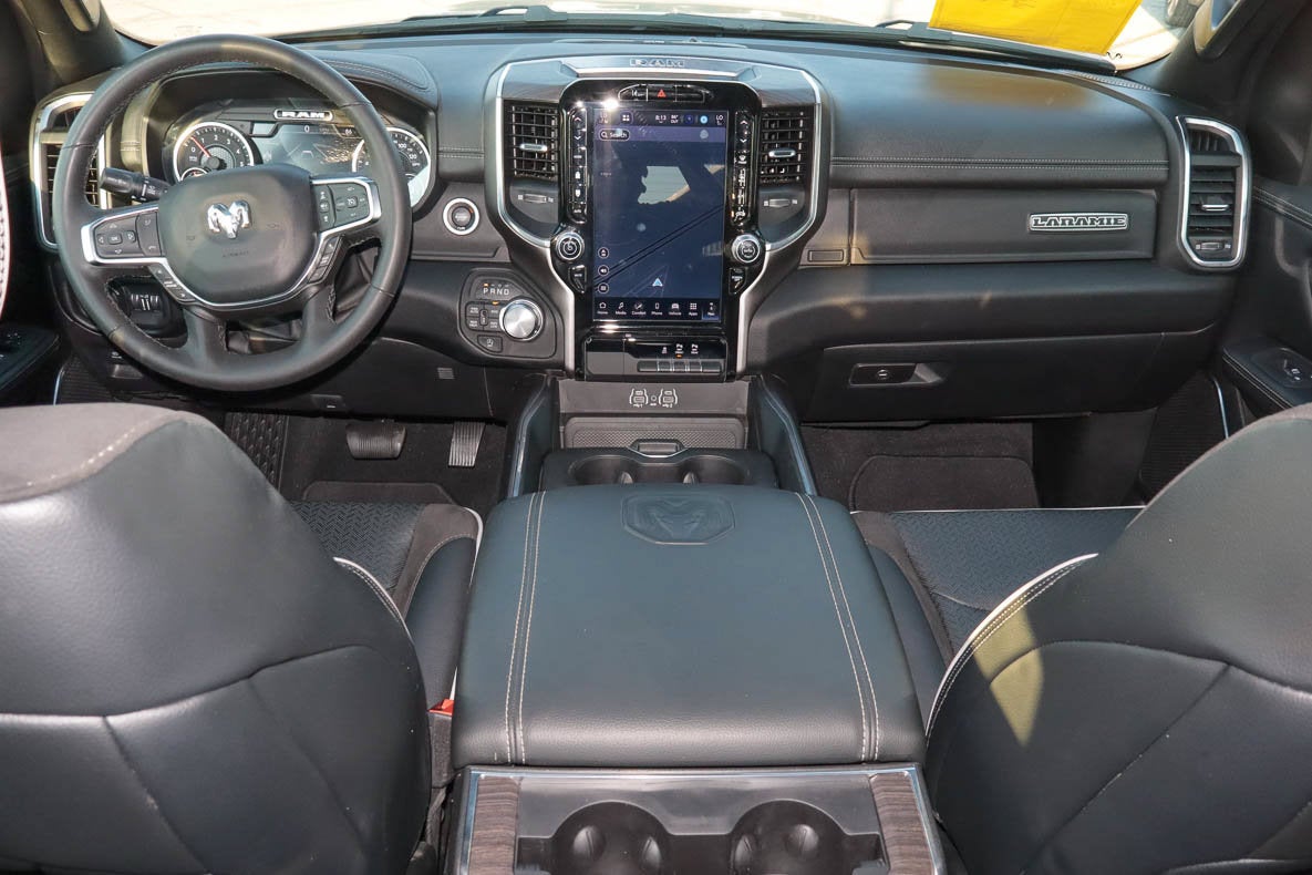 2026 RAM 1500 Laramie 4x4 Crew Cab 5'7 Box