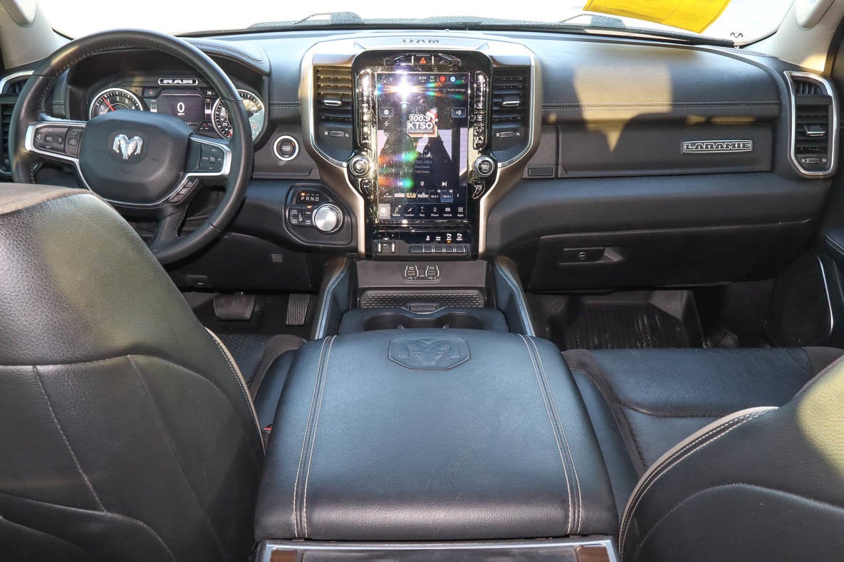 2022 RAM 1500 Laramie 4x4 Crew Cab 5'7 Box