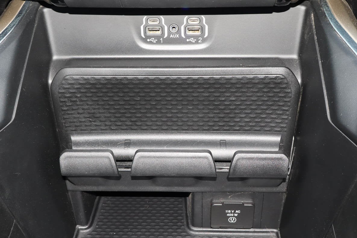 2022 RAM 1500 Laramie 4x4 Crew Cab 5'7 Box