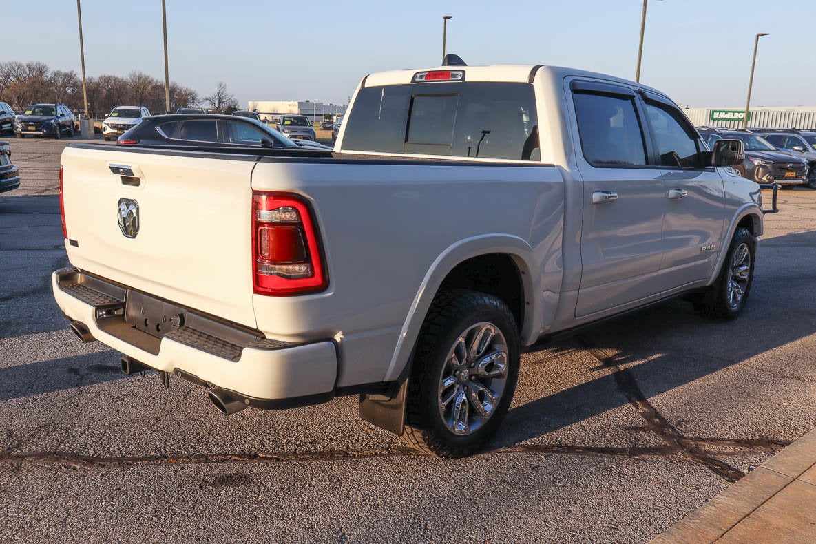 2022 RAM 1500 Laramie 4x4 Crew Cab 5'7 Box
