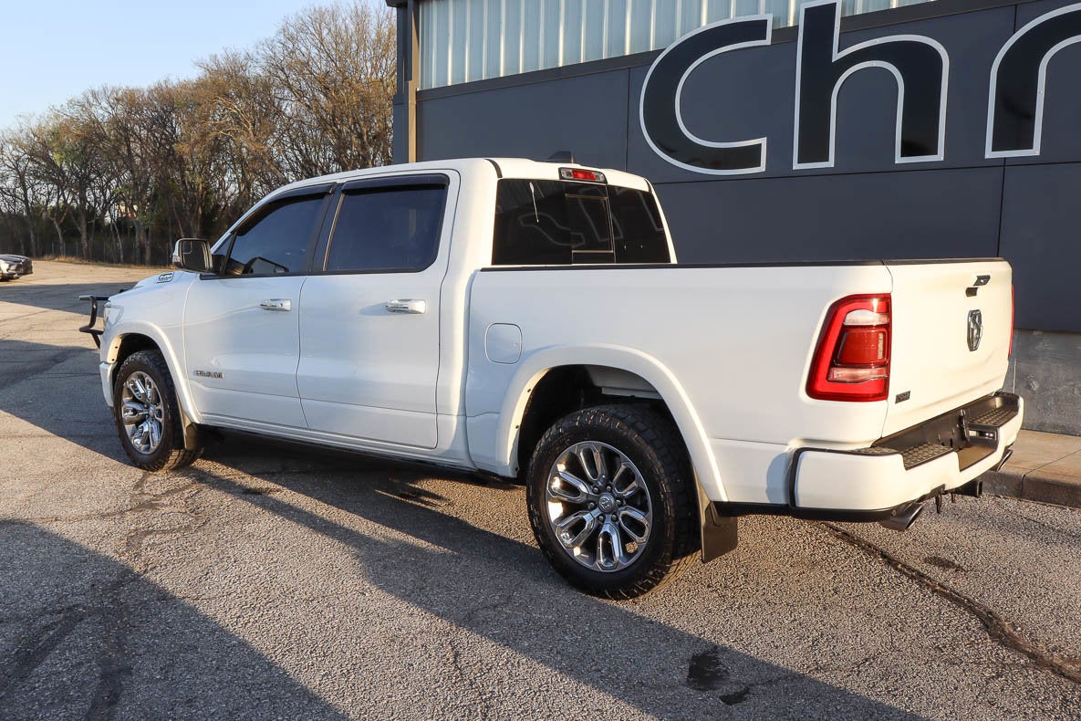 2022 RAM 1500 Laramie 4x4 Crew Cab 5'7 Box