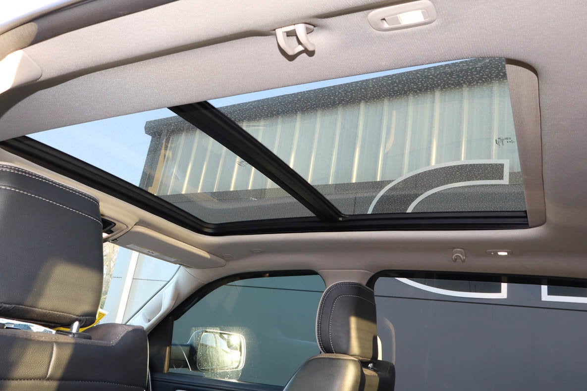 2022 RAM 1500 Laramie 4x4 Crew Cab 5'7 Box