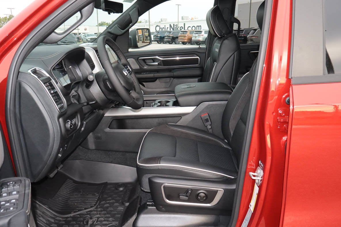 2027 RAM 1500 Laramie 4x4 Crew Cab 5'7 Box