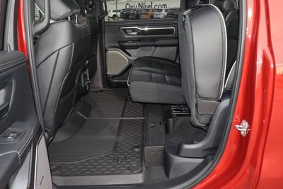 2027 RAM 1500 Laramie 4x4 Crew Cab 5'7 Box
