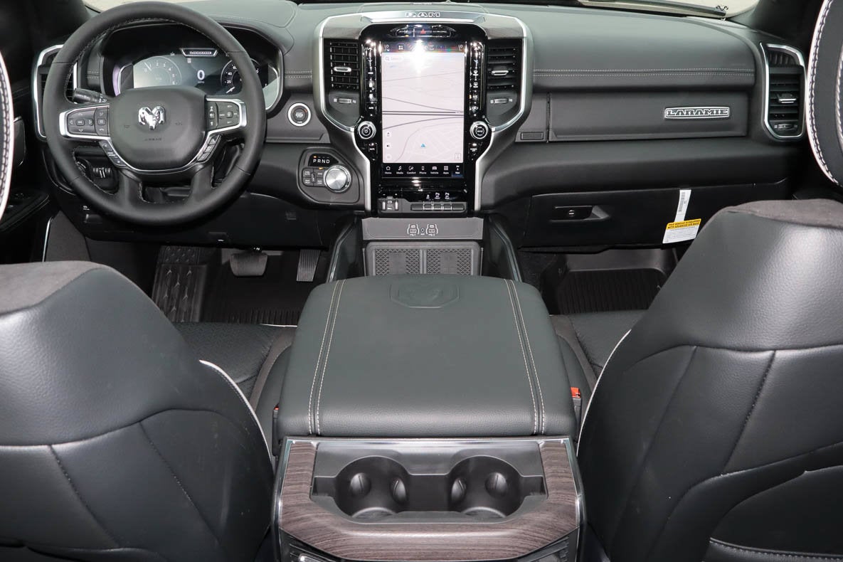2027 RAM 1500 Laramie 4x4 Crew Cab 5'7 Box