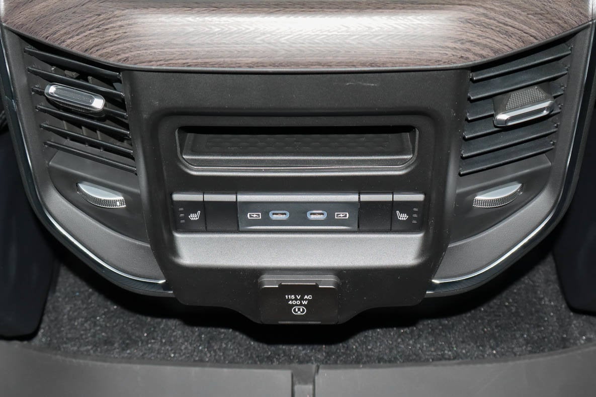 2027 RAM 1500 Laramie 4x4 Crew Cab 5'7 Box