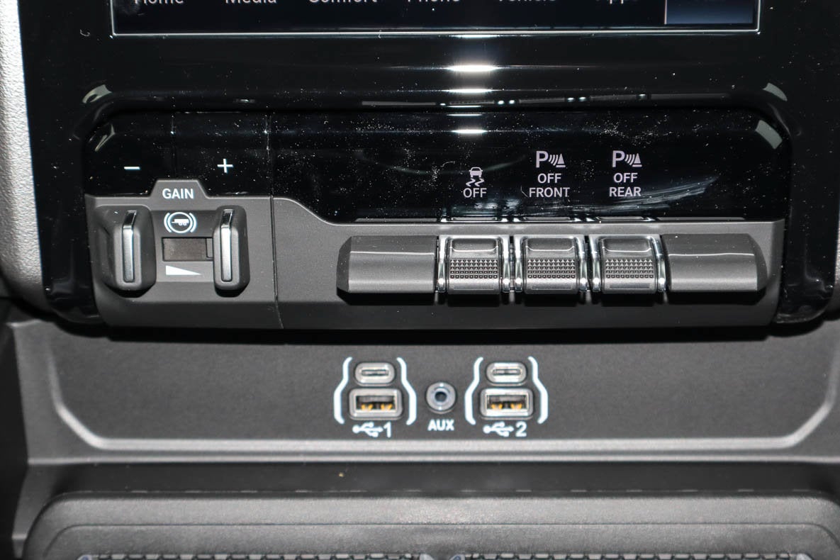 2027 RAM 1500 Laramie 4x4 Crew Cab 5'7 Box