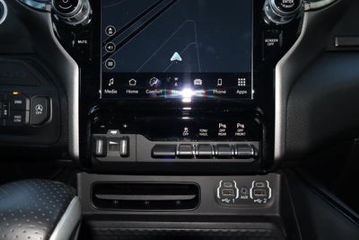 2022 RAM 1500 Laramie 4x4 Crew Cab 5'7 Box