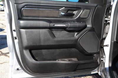 2022 RAM 1500 Laramie 4x4 Crew Cab 5'7 Box
