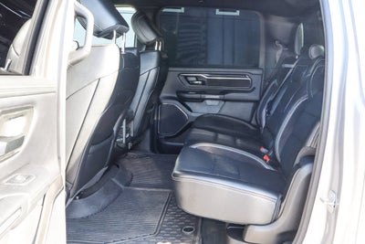 2022 RAM 1500 Laramie 4x4 Crew Cab 5'7 Box
