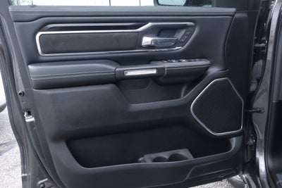 2022 RAM 1500 Laramie 4x4 Crew Cab 5'7 Box