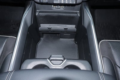 2022 RAM 1500 Laramie 4x4 Crew Cab 5'7 Box