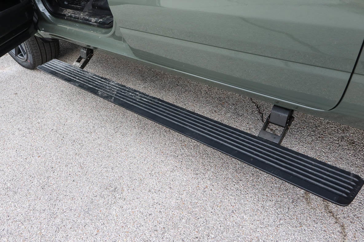 2026 RAM 1500 Laramie 4x4 Crew Cab 5'7 Box