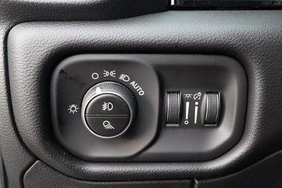 2026 RAM 1500 Laramie 4x4 Crew Cab 5'7 Box