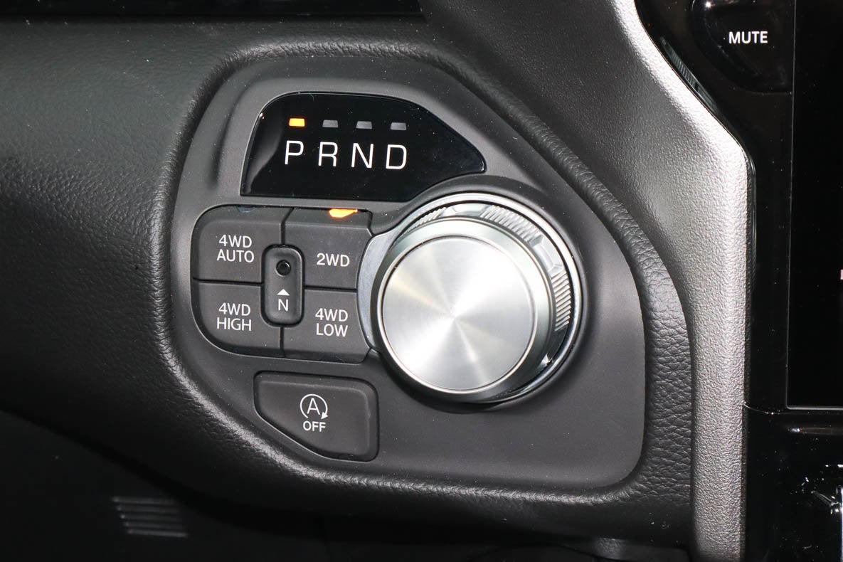 2026 RAM 1500 Laramie 4x4 Crew Cab 5'7 Box