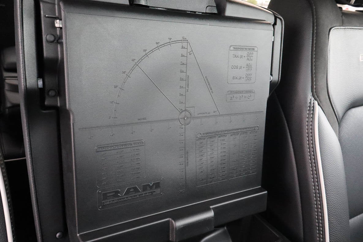 2026 RAM 1500 Laramie 4x4 Crew Cab 5'7 Box