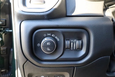 2026 RAM 1500 Laramie 4x4 Crew Cab 5'7 Box