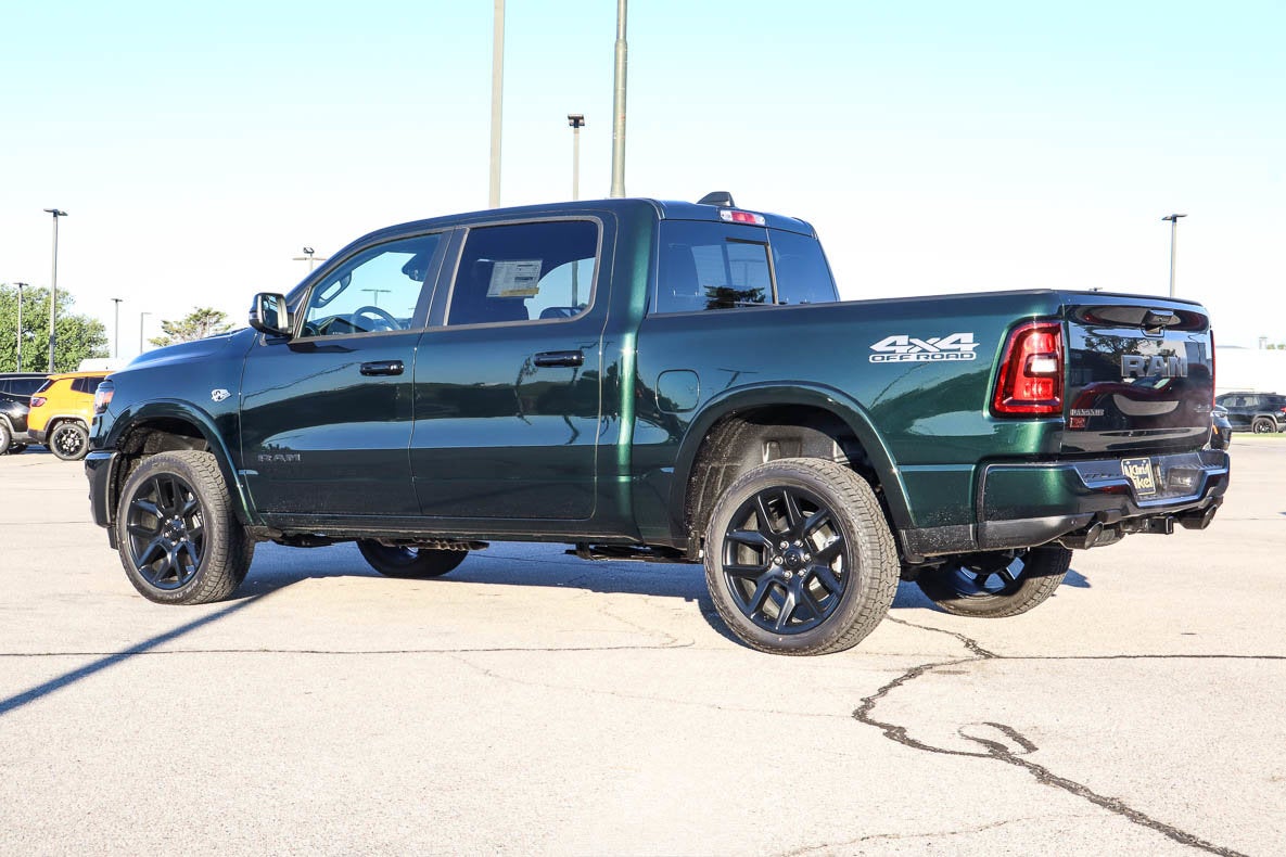 2026 RAM 1500 Laramie 4x4 Crew Cab 5'7 Box