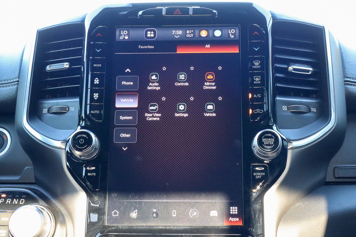 2024 RAM 1500 Laramie