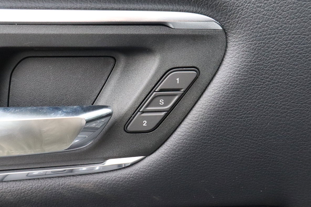 2026 RAM 1500 Laramie 4x4 Crew Cab 5'7 Box