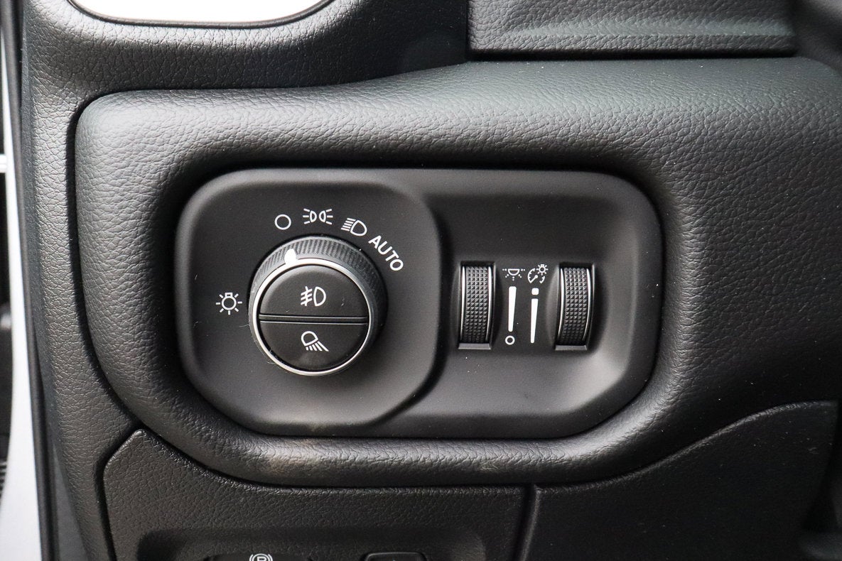 2026 RAM 1500 Laramie 4x4 Crew Cab 5'7 Box