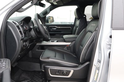 2026 RAM 1500 Laramie 4x4 Crew Cab 5'7 Box