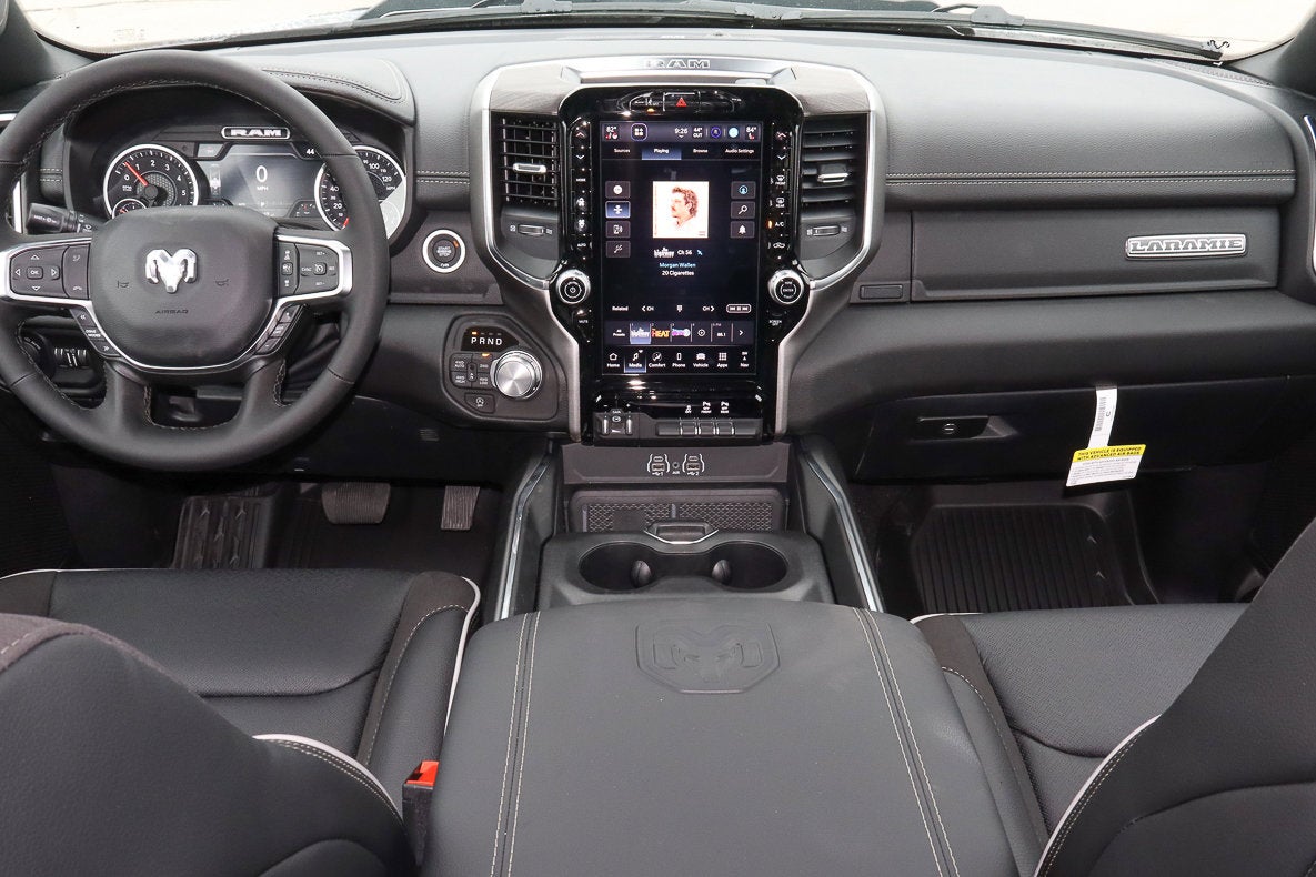 2026 RAM 1500 Laramie 4x4 Crew Cab 5'7 Box