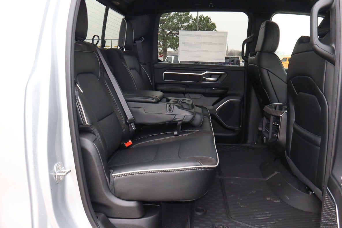 2026 RAM 1500 Laramie 4x4 Crew Cab 5'7 Box