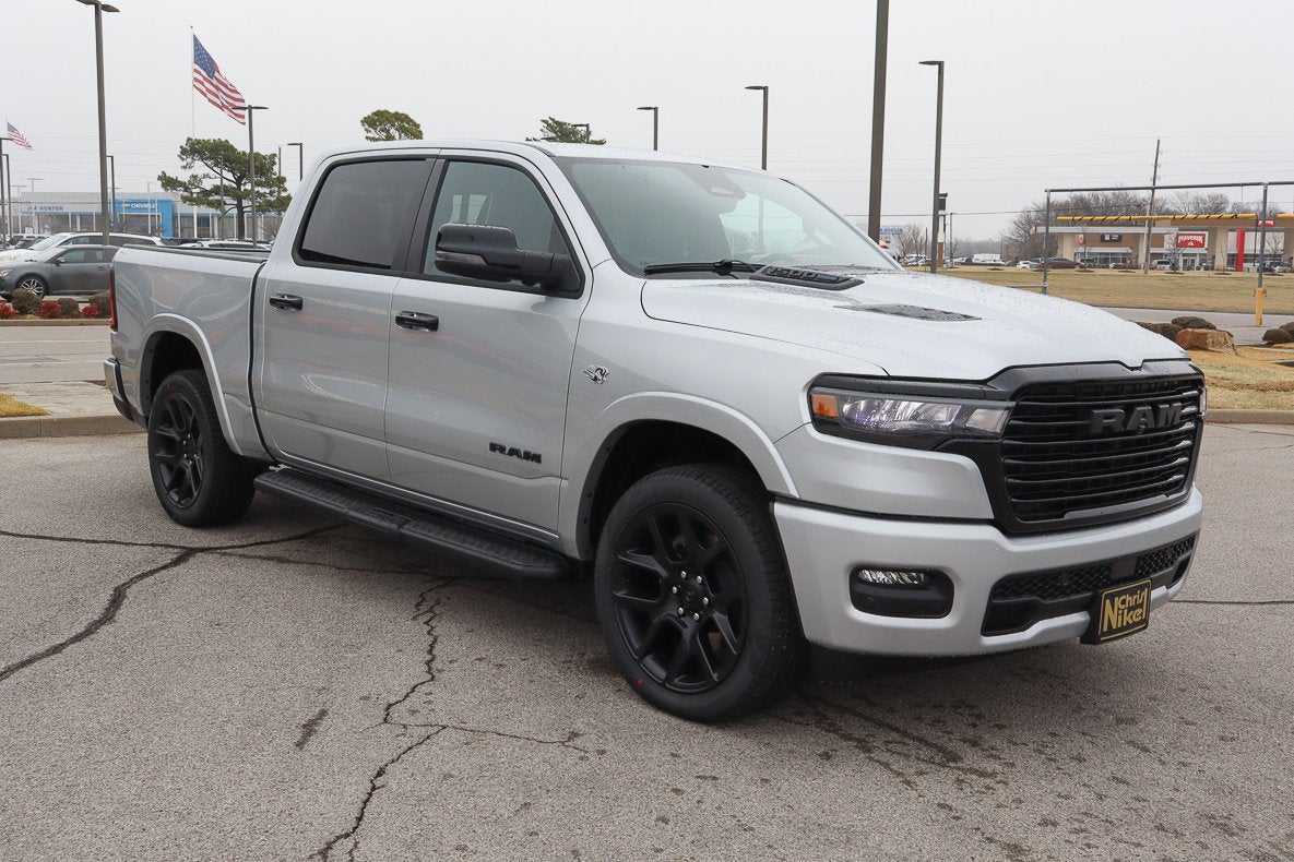 2026 RAM 1500 Laramie 4x4 Crew Cab 5'7 Box