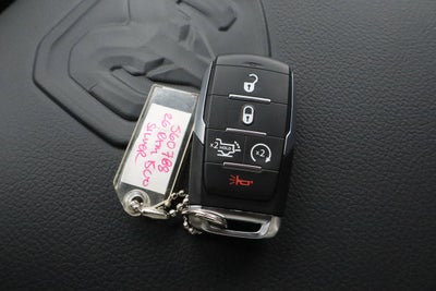 2026 RAM 1500 Laramie 4x4 Crew Cab 5'7 Box