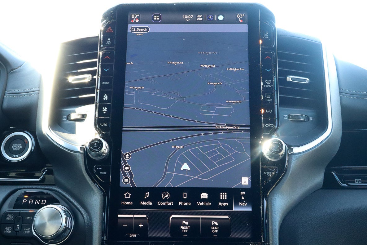 2026 RAM 1500 Laramie 4x4 Crew Cab 5'7 Box