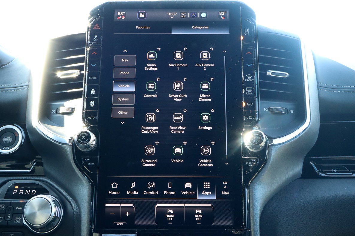 2026 RAM 1500 Laramie 4x4 Crew Cab 5'7 Box