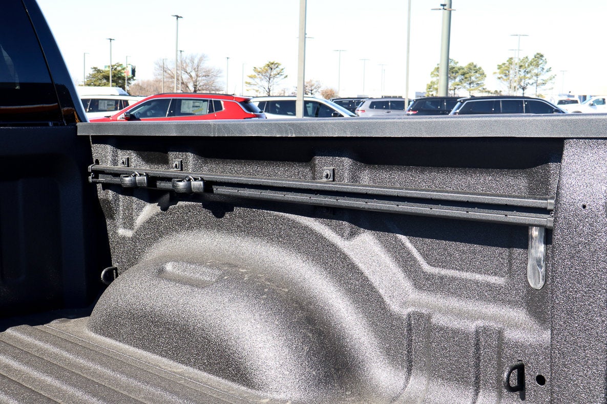 2026 RAM 1500 Laramie 4x4 Crew Cab 5'7 Box