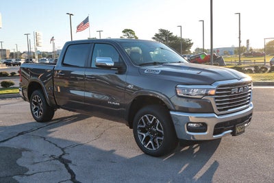 2027 RAM 1500 Laramie 4x4 Crew Cab 5'7 Box
