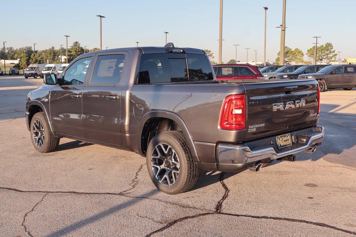 2027 RAM 1500 Laramie 4x4 Crew Cab 5'7 Box