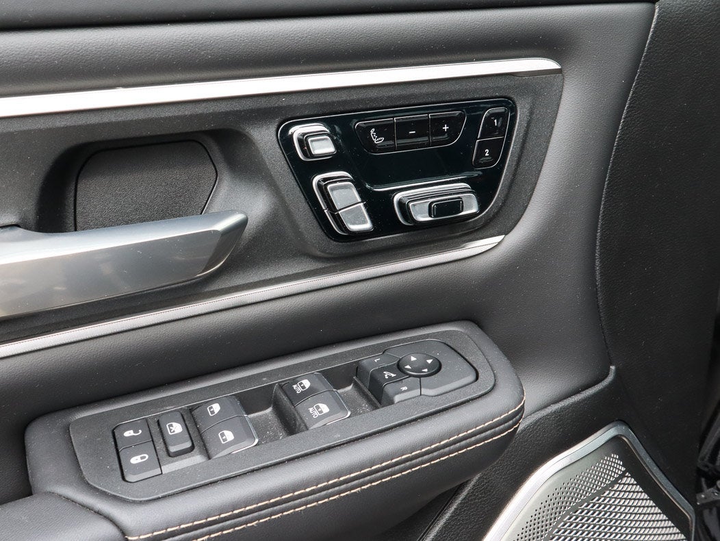 2026 RAM 1500 Tungsten 4x4 Crew Cab 5'7 Box