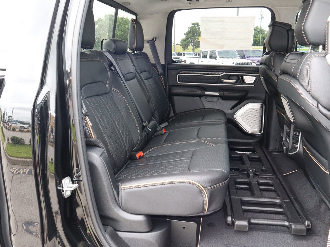 2026 RAM 1500 Tungsten 4x4 Crew Cab 5'7 Box