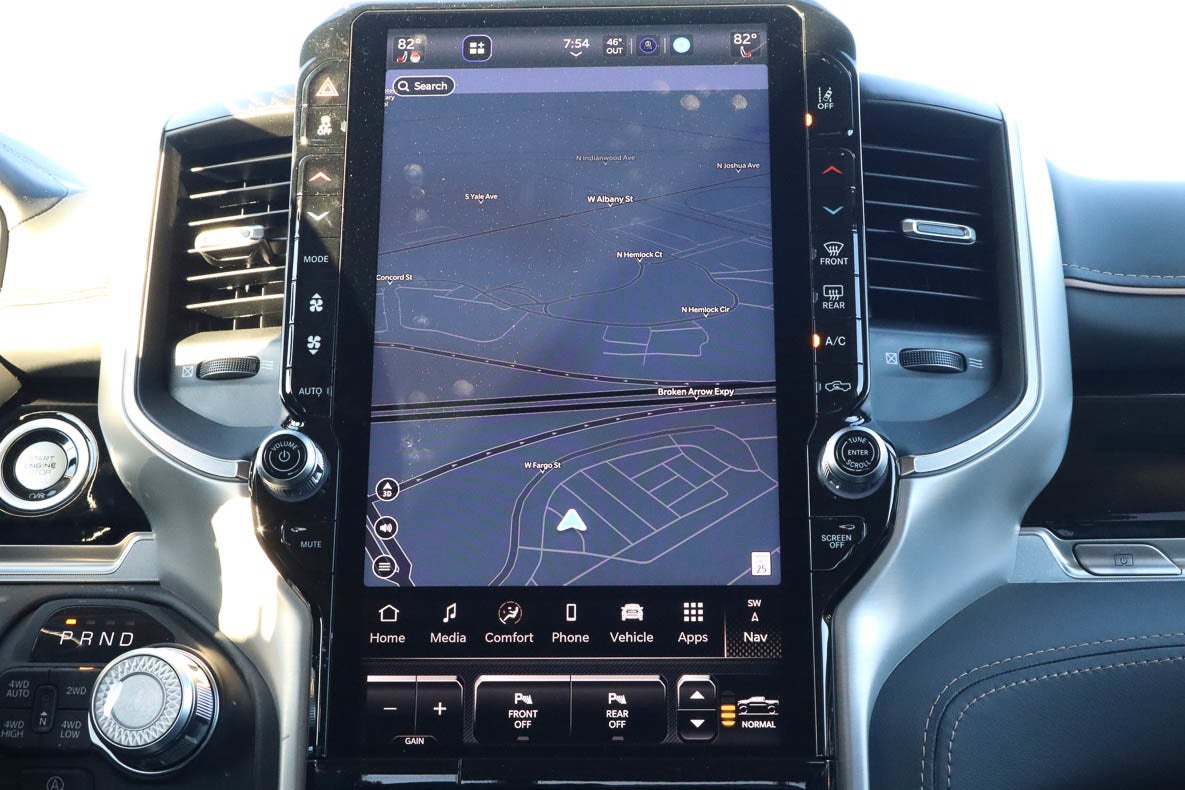 2026 RAM 1500 Tungsten 4x4 Crew Cab 5'7 Box